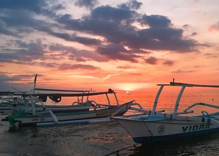 Murni Lovina Beach